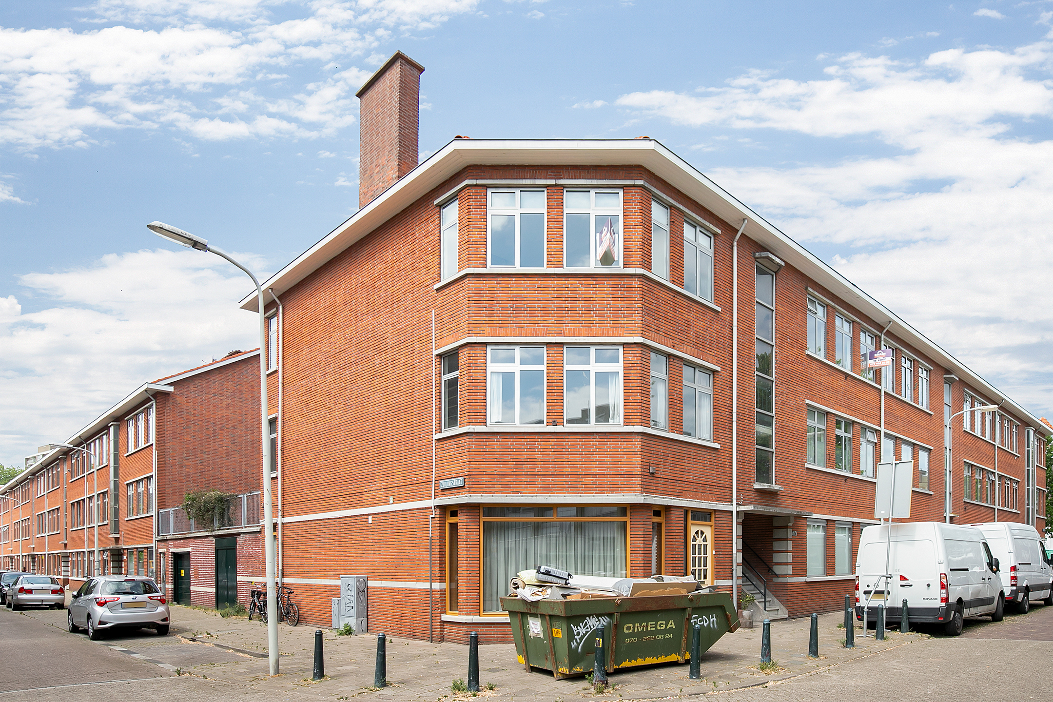 Ruim 4-kamer hoek-appartement met berging, in het hart van Den Haag. bij SMASH makelaars