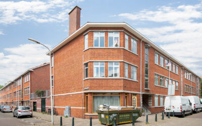 Binnenkort te koop ruim 4-kamer hoek-appartement met berging, in het hart van Den Haag.