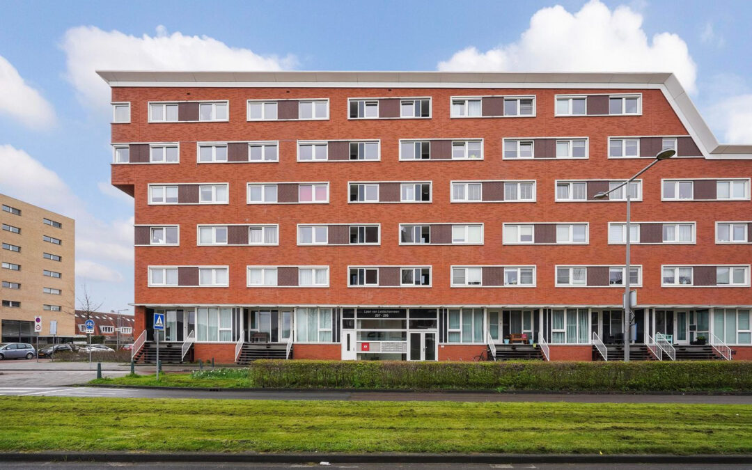 Te koop 3-kamer appartement in Leidschenveen Den Haag